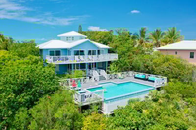 Luxury Villa Photo #5