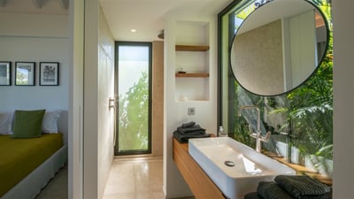 Luxury Villa Photo #61