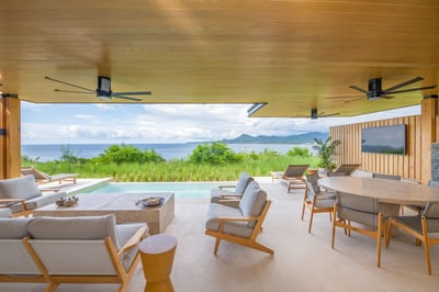 Luxury Villa Photo #9