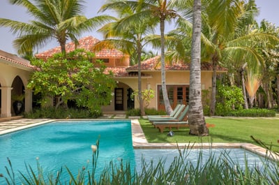 Luxury Villa Photo #5