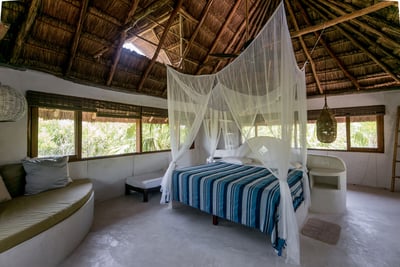 Luxury Villa Photo #12