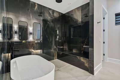 Luxury Villa Photo #40