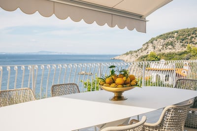 Luxury Villa Photo #11