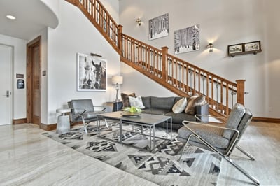 Luxury Villa Photo #50