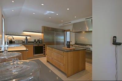 Luxury Villa Photo #35