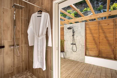 Luxury Villa Photo #24