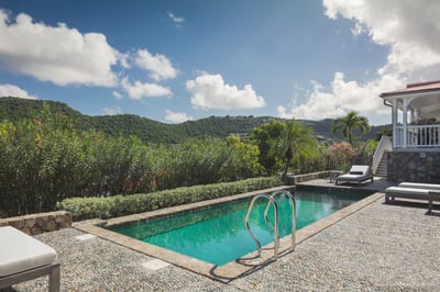 Luxury Villa Photo #4