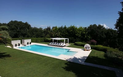 Luxury Villa Photo #11