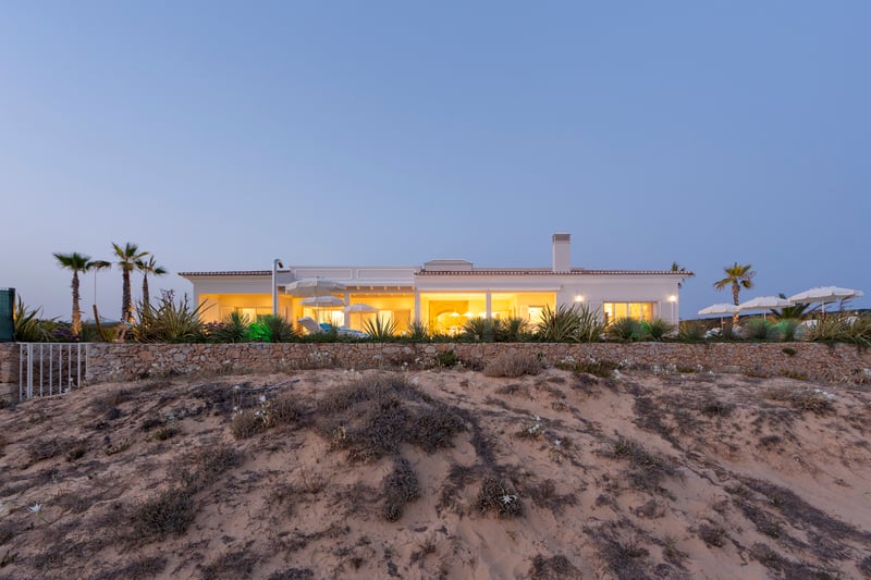 Hibiscus Beach House