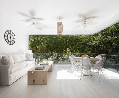 Luxury Villa Photo #5