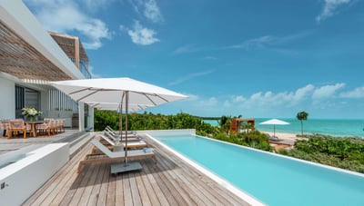 Luxury Villa Photo #11