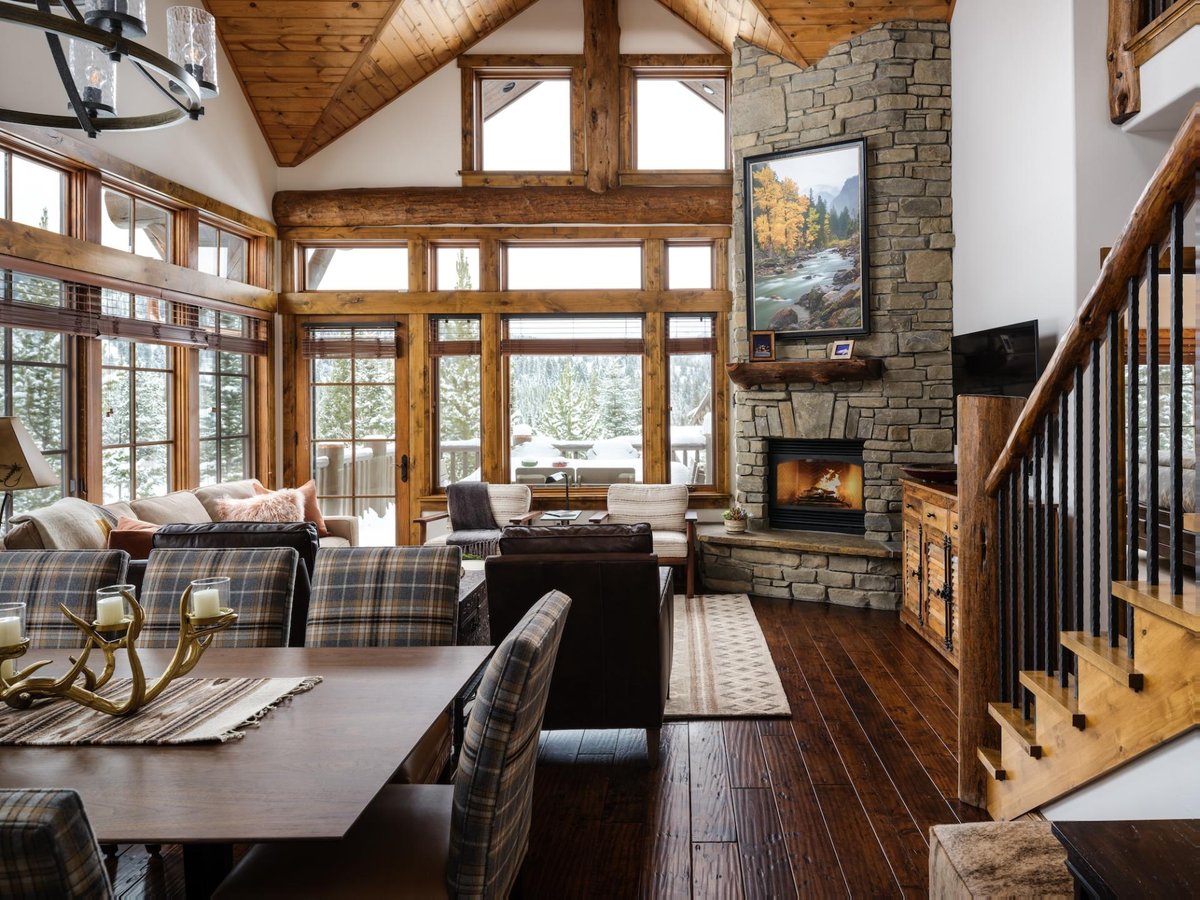 Spanish Peaks | Nestledown