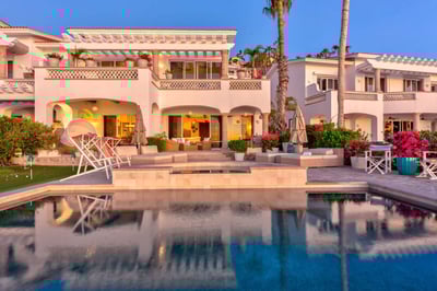Luxury Villa Photo #6