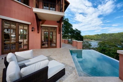 Luxury Villa Photo #5