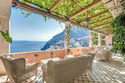 Luxury Villa Photo #10