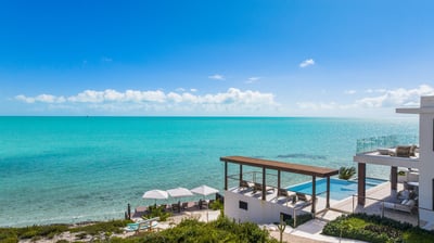Luxury Villa Photo #12