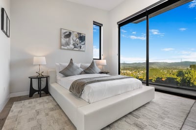 Luxury Villa Photo #35