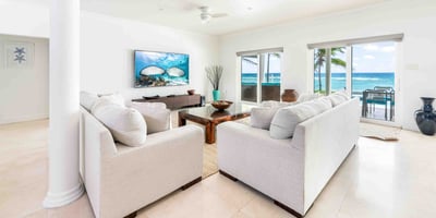 Luxury Villa Photo #25