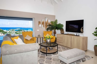 Luxury Villa Photo #15