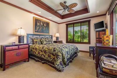 Luxury Villa Photo #23