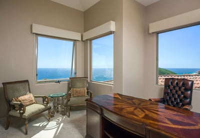 Luxury Villa Photo #28