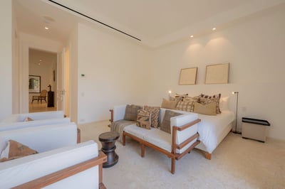 Luxury Villa Photo #62