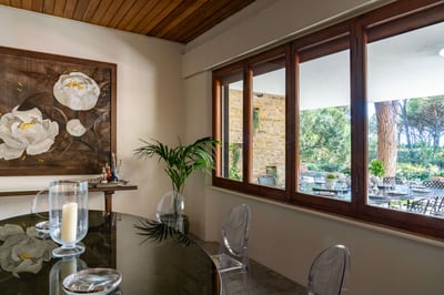 Luxury Villa Photo #26
