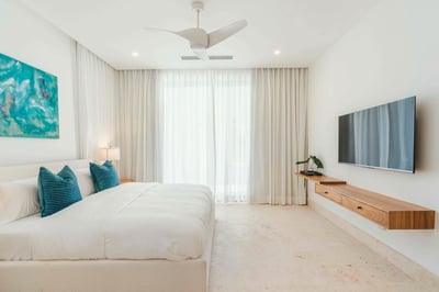 Luxury Villa Photo #55