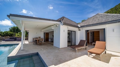 Luxury Villa Photo #9