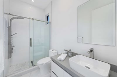 Luxury Villa Photo #30