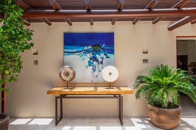 Luxury Villa Photo #22