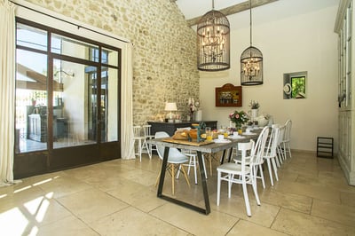 Luxury Villa Photo #4