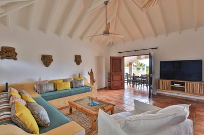 Luxury Villa Photo #17