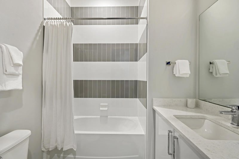 Strike N Spare at Villatel Village Solterra