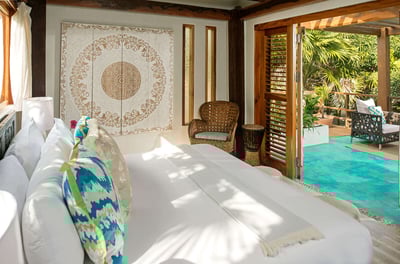 Luxury Villa Photo #16