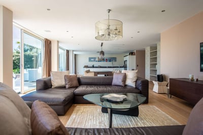 Luxury Villa Photo #28