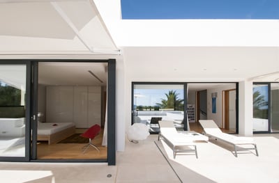 Luxury Villa Photo #23