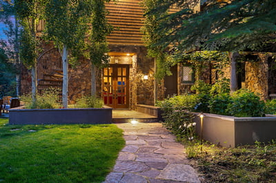 Luxury Villa Photo #40