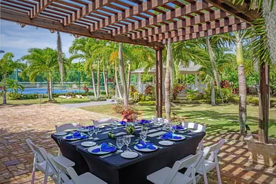 Luxury Villa Photo #4