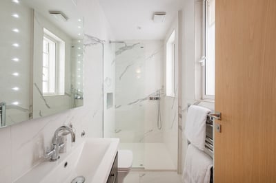 Luxury Villa Photo #30