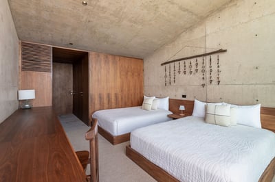 Luxury Villa Photo #14