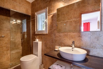 Luxury Villa Photo #22