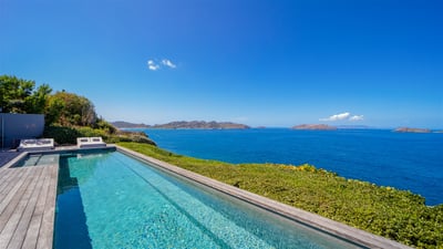 Luxury Villa Photo #7