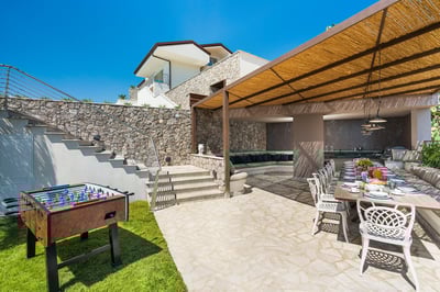 Luxury Villa Photo #10