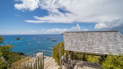 Luxury Villa Photo #13