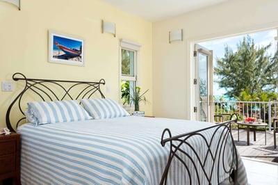 Luxury Villa Photo #20
