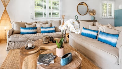 Luxury Villa Photo #18