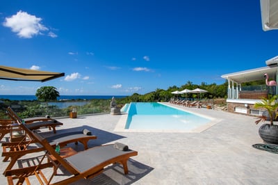Luxury Villa Photo #2