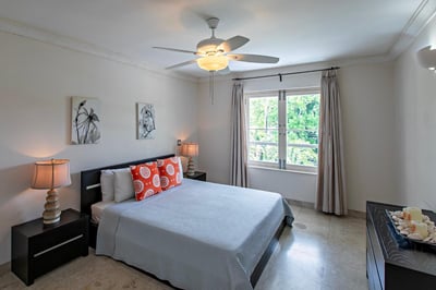 Luxury Villa Photo #10