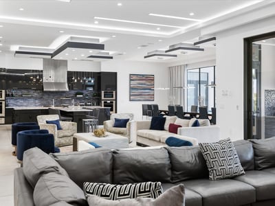 Luxury Villa Photo #19